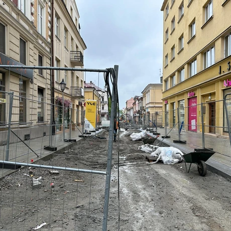 Przebudowa ul. Grunwaldzkiej [kwiecień 2024] - fot 6